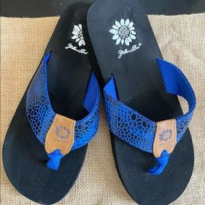 Yellow Box Blue Flip Flops